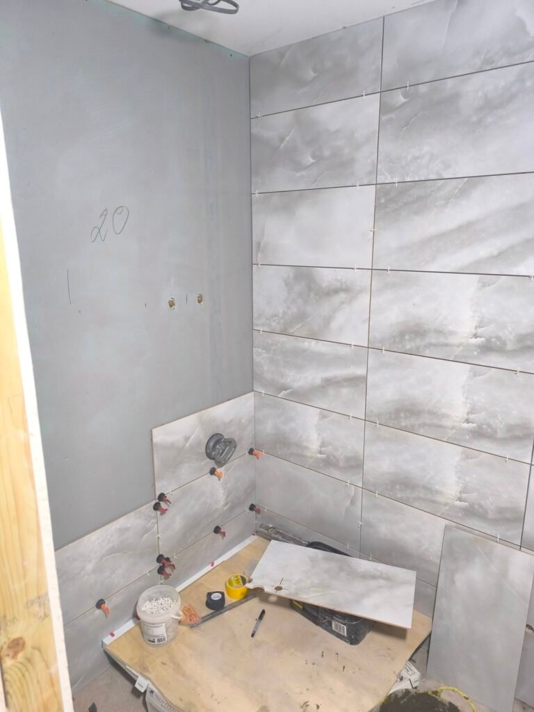 Modern Bathroom Wall Tiling